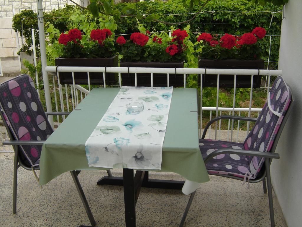 Apartmani Luna Hvar Town Luaran gambar