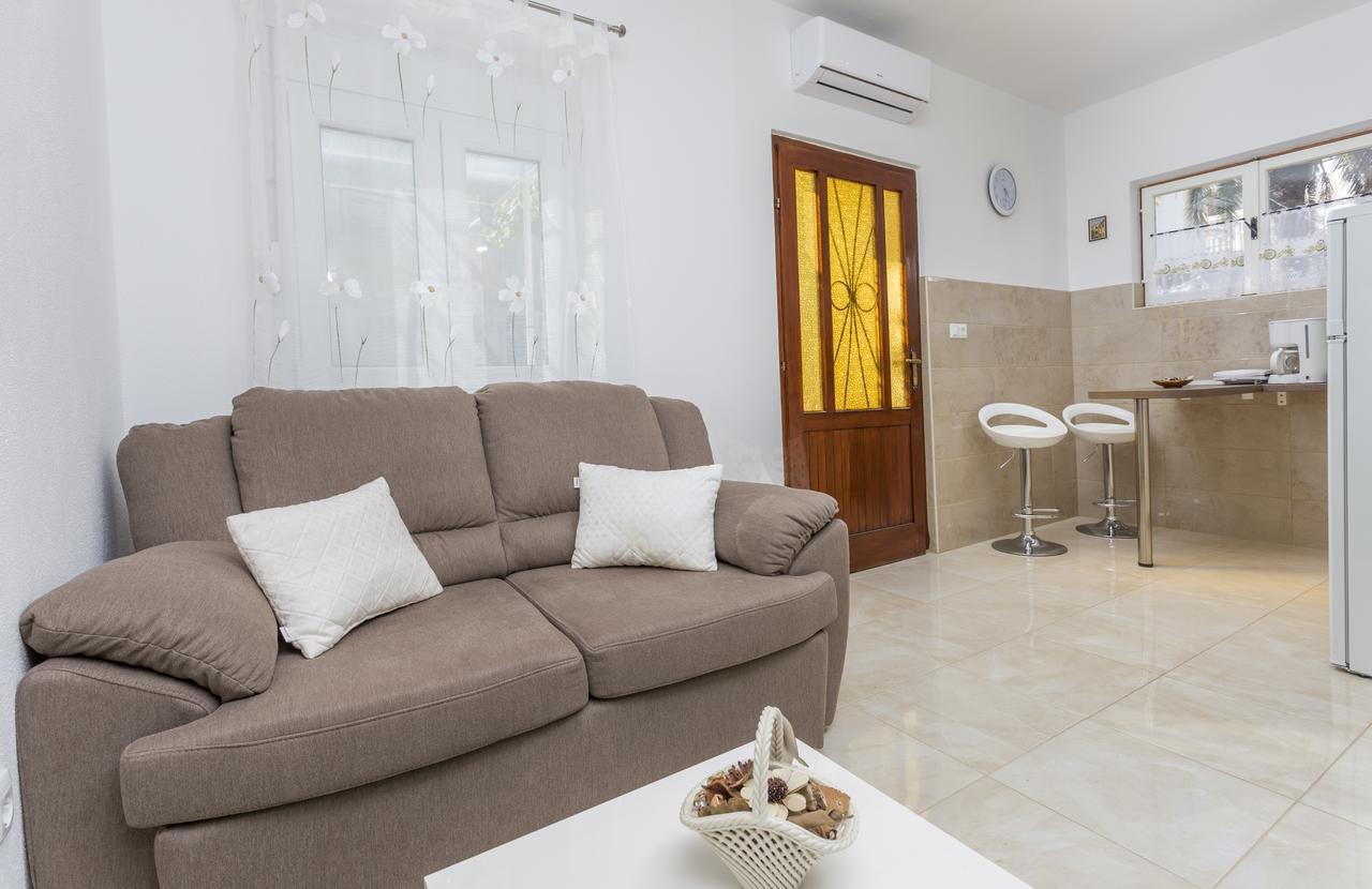 Apartmani Luna Hvar Town Luaran gambar