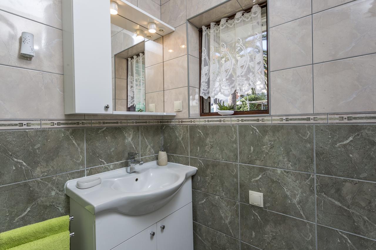 Apartmani Luna Hvar Town Luaran gambar